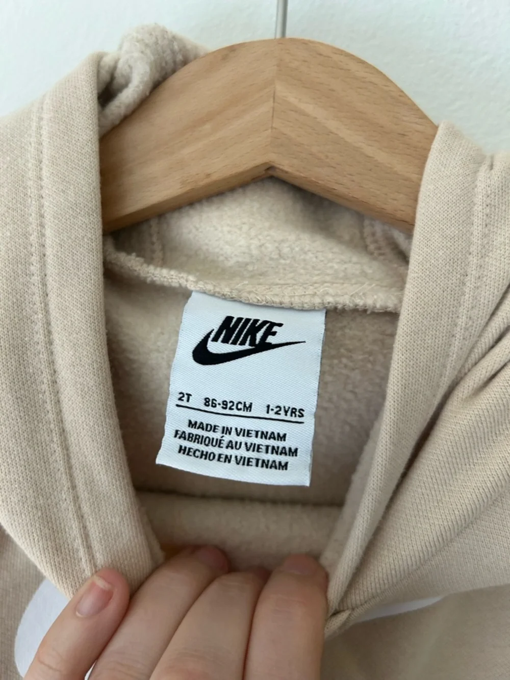 Nike Kids 2T Beige Fleece Hoodie White Swoosh Pullover Sweatshirt Kangaroo